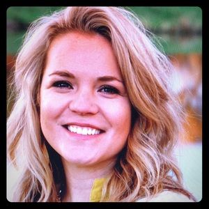 Meet your Posher, Stephanie